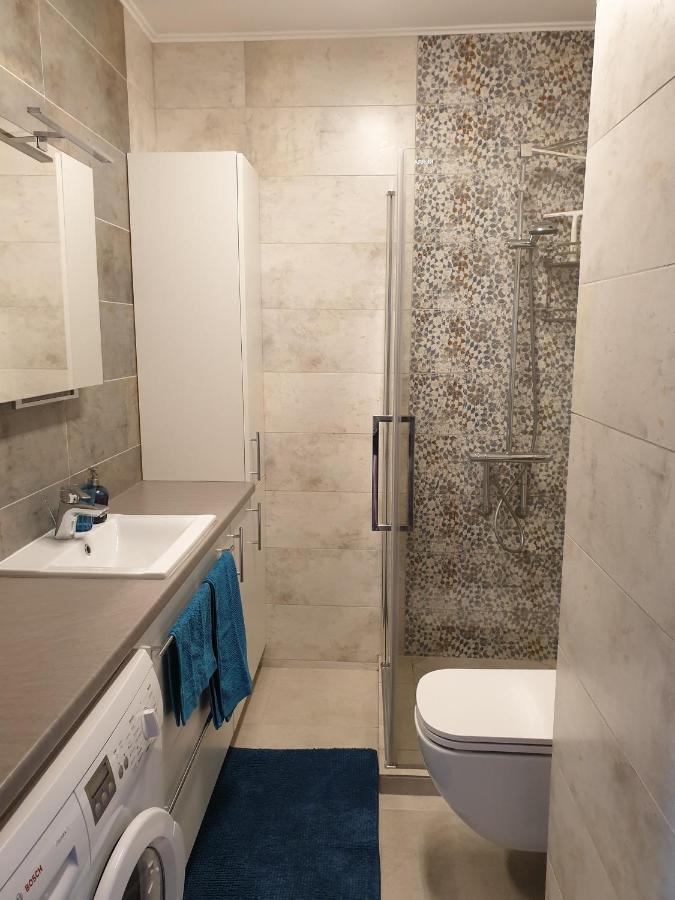 Bm Apartament - Z Miejscem Parkingowym Apartment Lublin Exterior photo